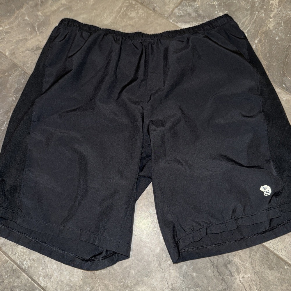 Mountain Handwear Athletics Black Running Shorts‎ Men's Size Large Lined 9"